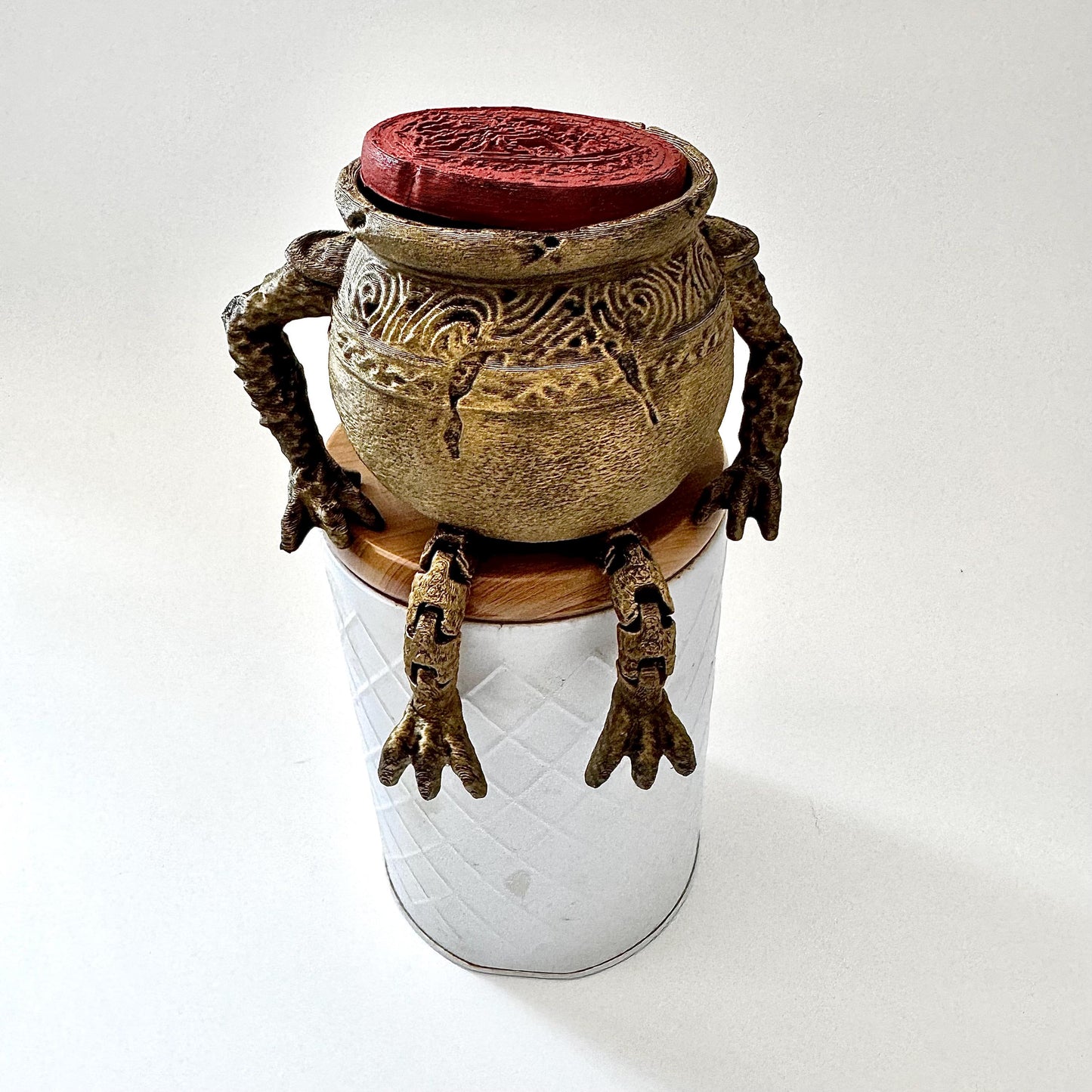 Alexander Pot - Dark Souls - Elden Ring - Iron Fist Pot - Warrior Jar - Souls Like Shelf Home Decore