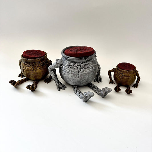 Alexander Pot - Dark Souls - Elden Ring - Iron Fist Pot - Warrior Jar - Souls Like Shelf Home Decore