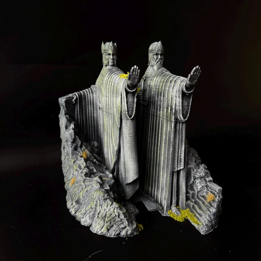 Lord of the Rings Inspired Argonath Statues: Handcrafted Stone-Effect Shelf Decor