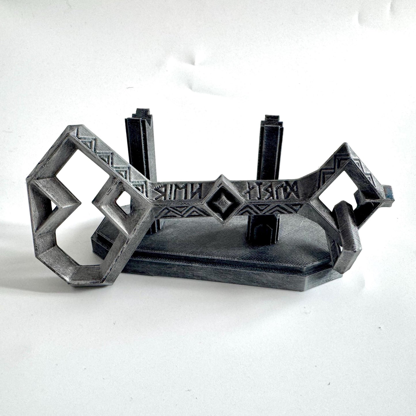 Glowing Key to Erebor | 3D Printed | Fluorescent Paint | Hobbit & Lord of the Rings Inspired Collectible