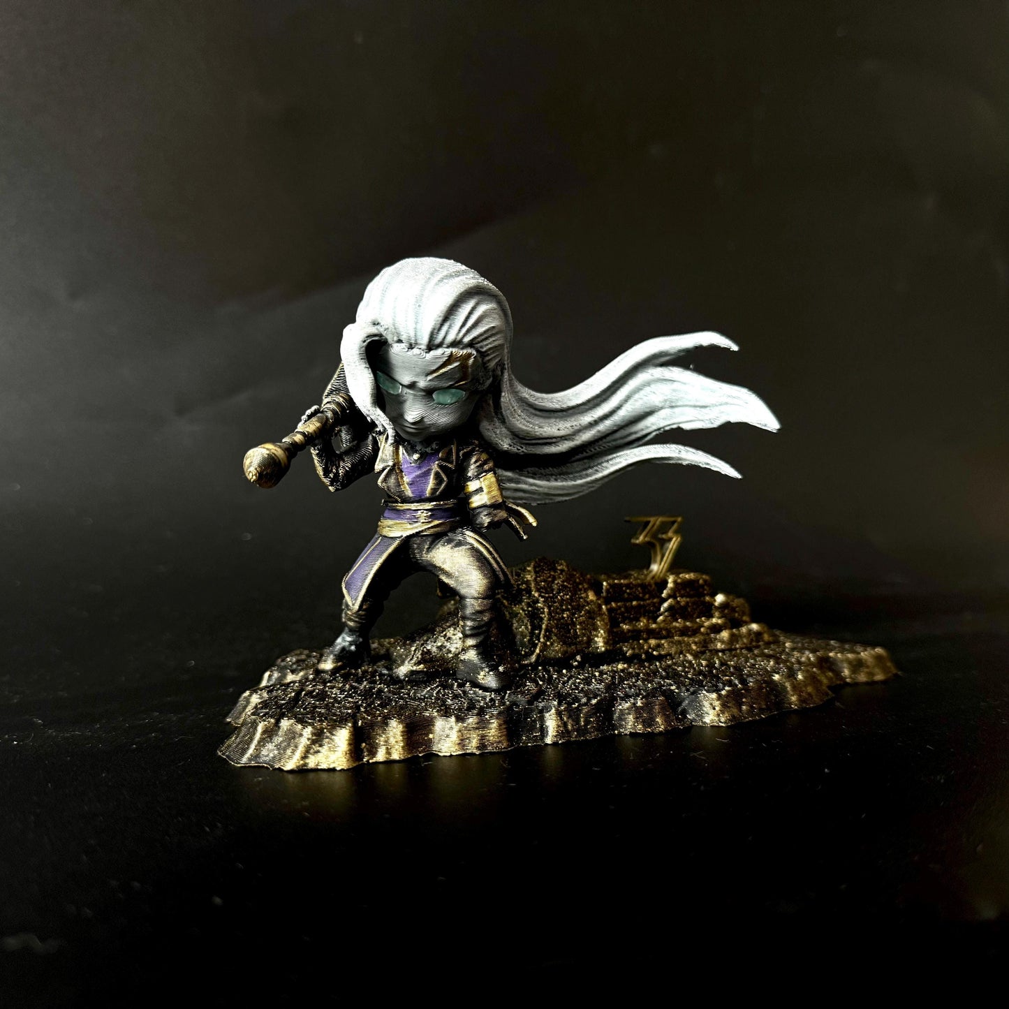 Simon-Inspired Figurine | Clair Obscur Expedition 33 Fan Art | Hand Painted Fantasy Statue & Glowing Eyes