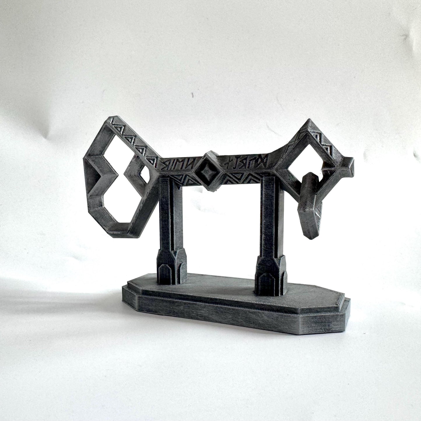 Glowing Key to Erebor | 3D Printed | Fluorescent Paint | Hobbit & Lord of the Rings Inspired Collectible